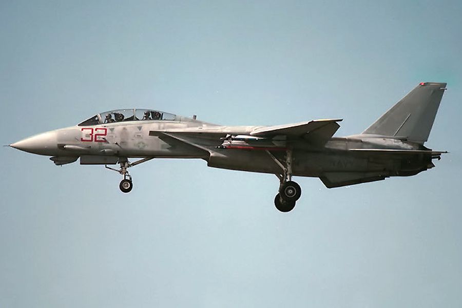 F-14Ared32_zpsc7a7430a.jpg