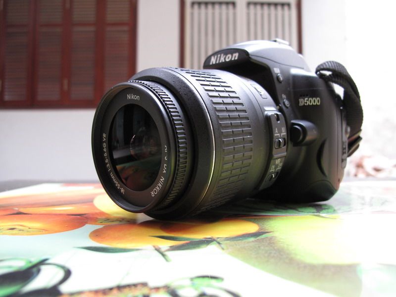 Cần bán panasonic lumix gf2 fullbox.