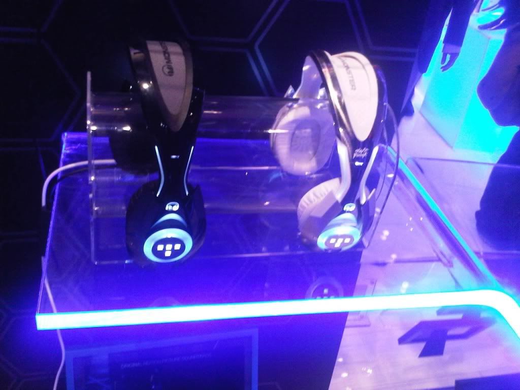 Monster Daft Punk Tron T1 Headphones