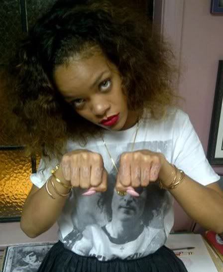 Her latest tattoo today is a THUG LIFE knuckle tattoo which she chose to