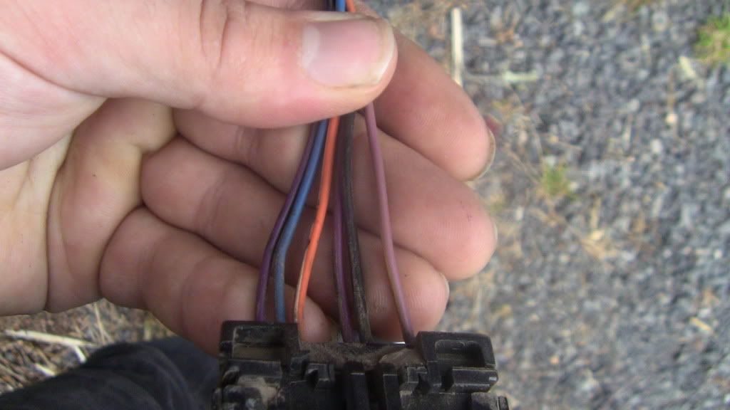 Ford Transit Forum • View topic - Reversing camera Wiring help Please